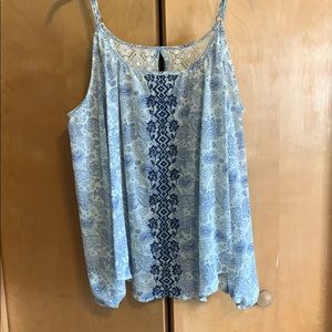 ⭐️Blue no shoulders dress shirt ⭐️